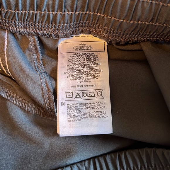 Adidas Aeroready Running Shorts Size Medium - Picture 5 of 5